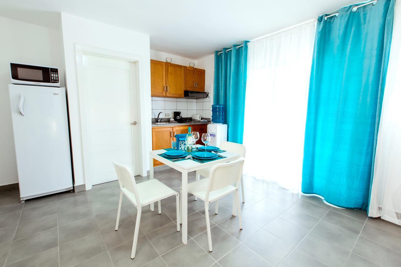 Tropicana Suites Deluxe Beach Club & Pool Punta Cana Bagian luar foto