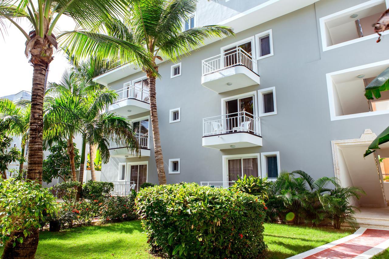 Tropicana Suites Deluxe Beach Club & Pool Punta Cana Bagian luar foto