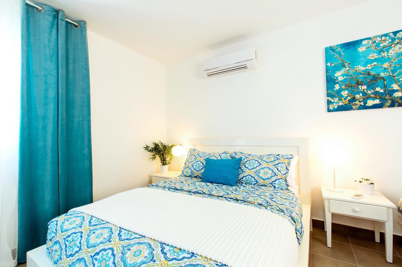 Tropicana Suites Deluxe Beach Club & Pool Punta Cana Bagian luar foto