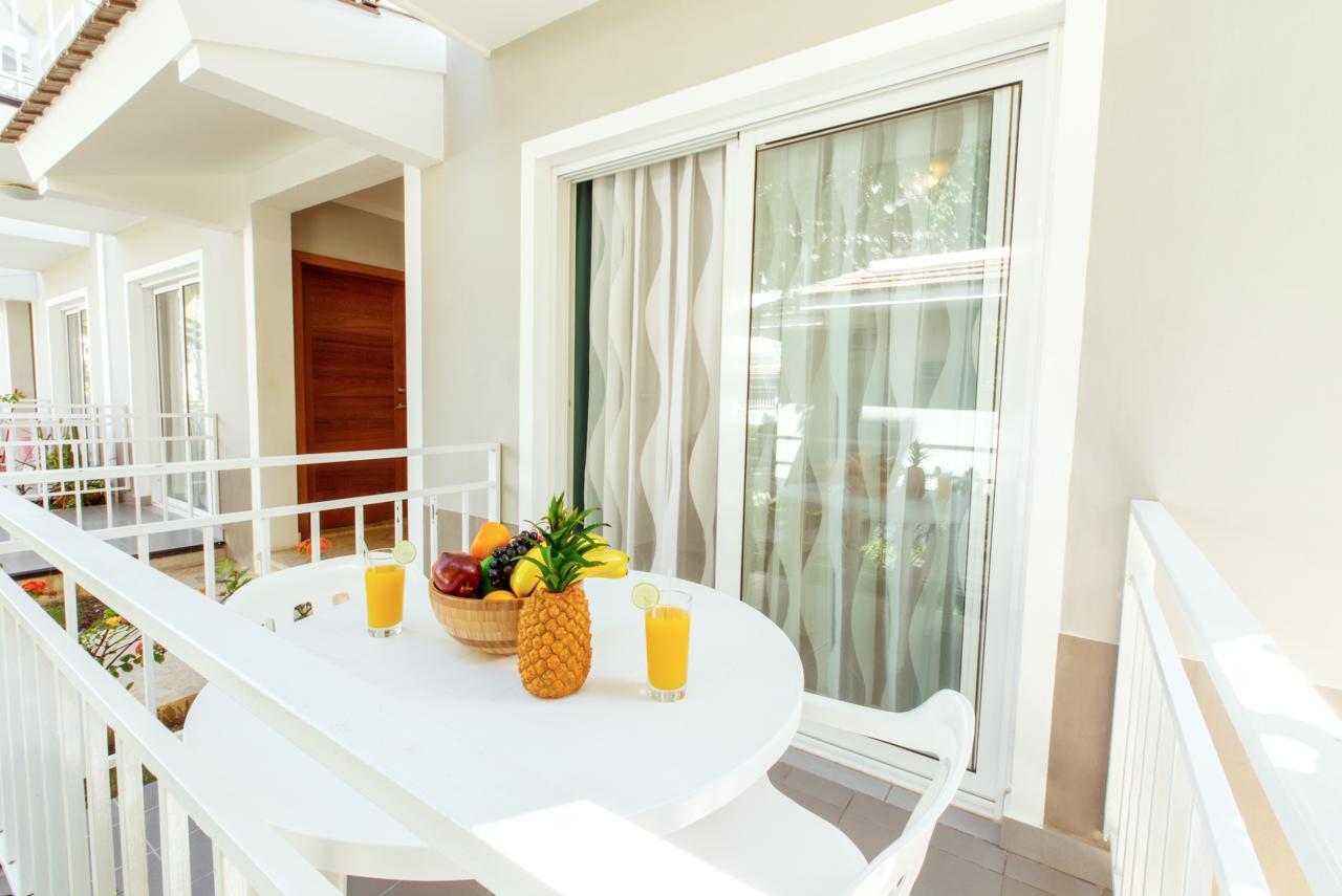Tropicana Suites Deluxe Beach Club & Pool Punta Cana Ruang foto