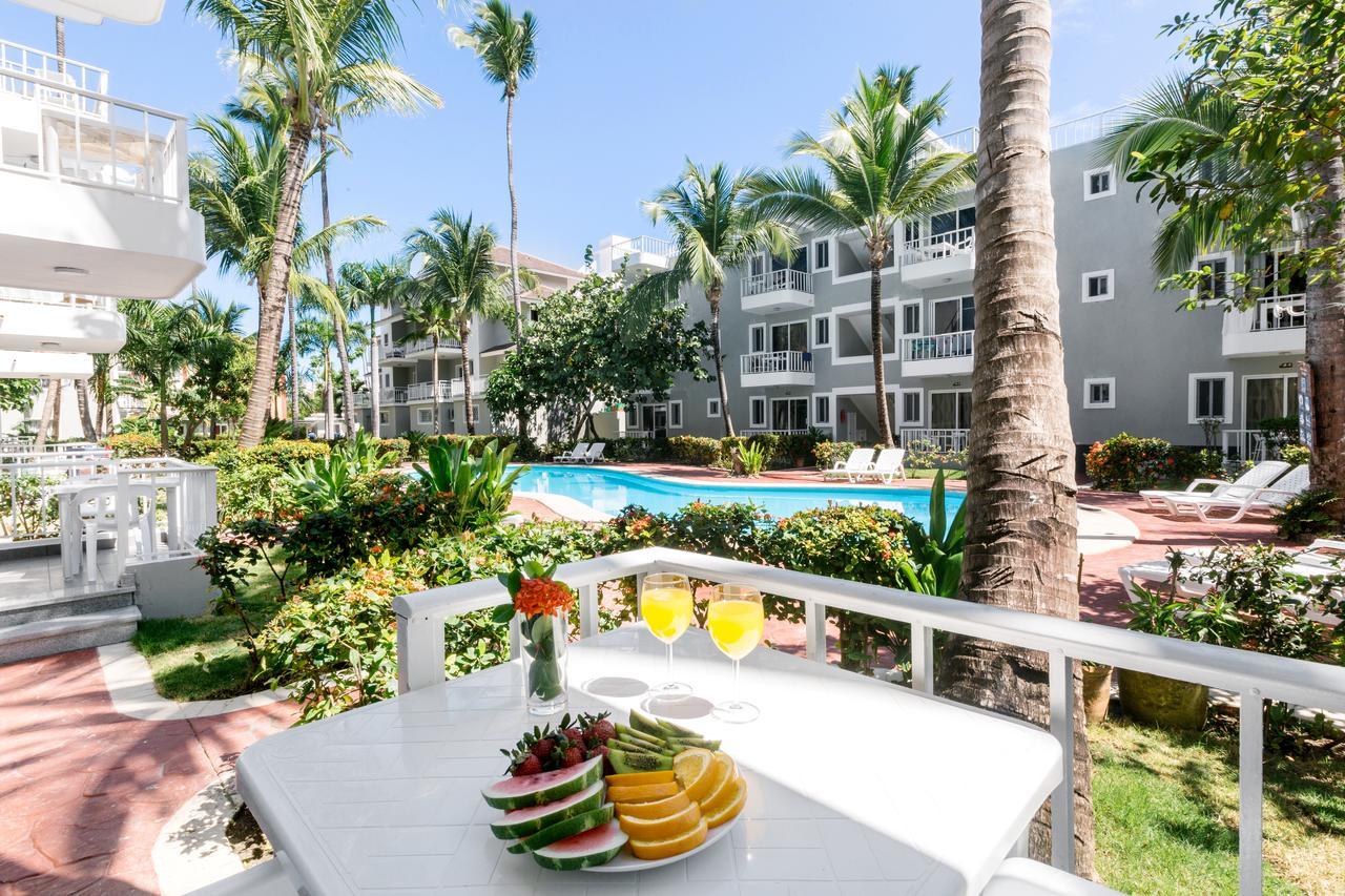 Tropicana Suites Deluxe Beach Club & Pool Punta Cana Bagian luar foto